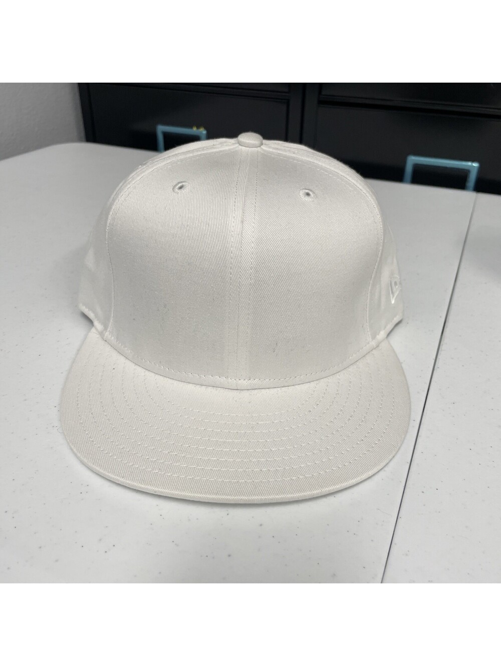 New Era Blank White Flat Brim Fitted 7 1/2 Cap Side Logo Plain Hat